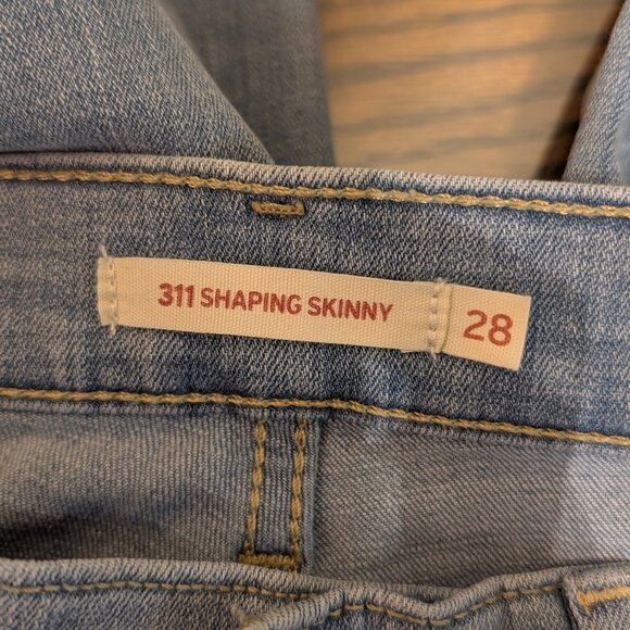 Levi's 311 Shaping Skinny Jeans Size W28 L30 - Picture 2 of 15
